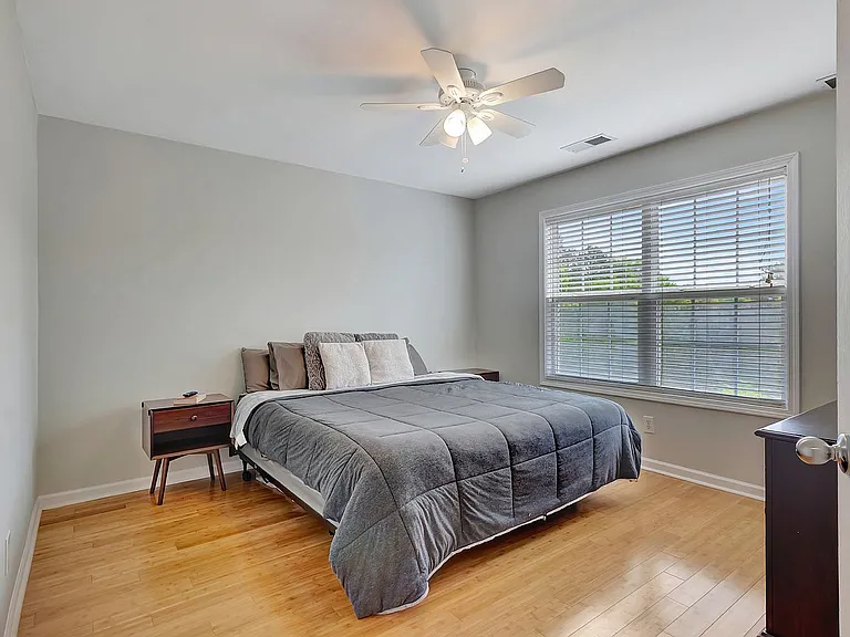374 Persimmon Dr — Photo 40