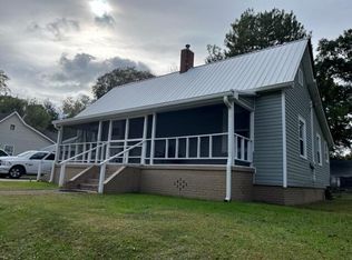72 6th St, Trion, GA 30753