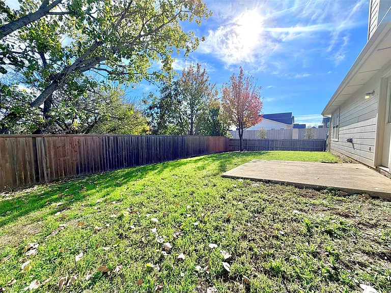 2200 Lookout Ln — Photo 18