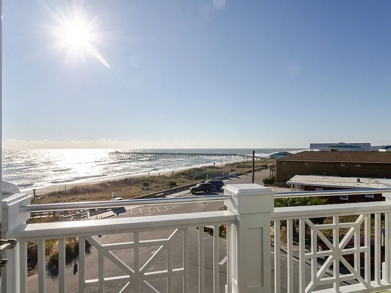 202 Fort Fisher Blvd N #5 — Photo 2