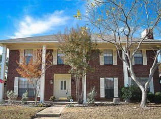 5301 Wood Creek Ln, Garland, TX 75044