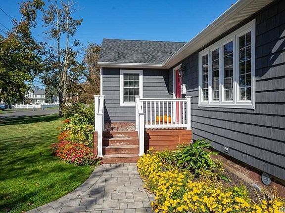 5th image of 43 Beachwood Dr