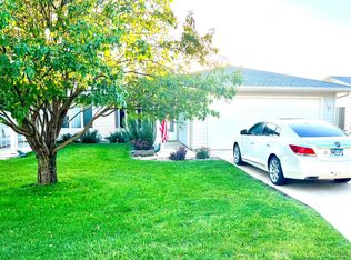 716 Memorial Dr, Spring Valley, MN 55975