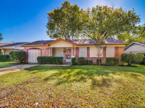 2316 Rosemarie Dr, Mesquite, TX 75149