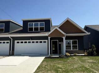 7356 Whispering Creek Ln, Powell, TN 37849