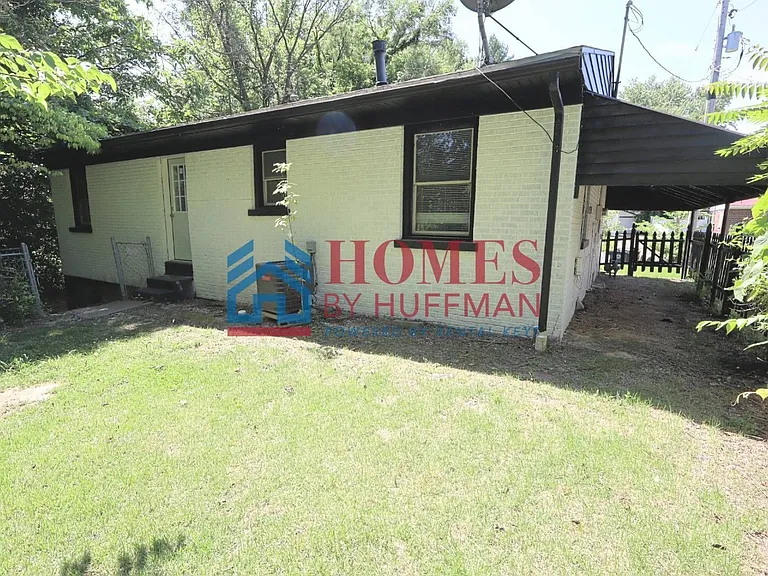 1150 E Olmstead Ave — Photo 24