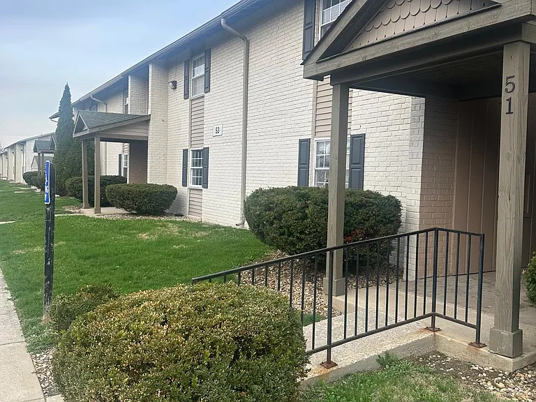 51 Port Robert Dr #B — Photo 17
