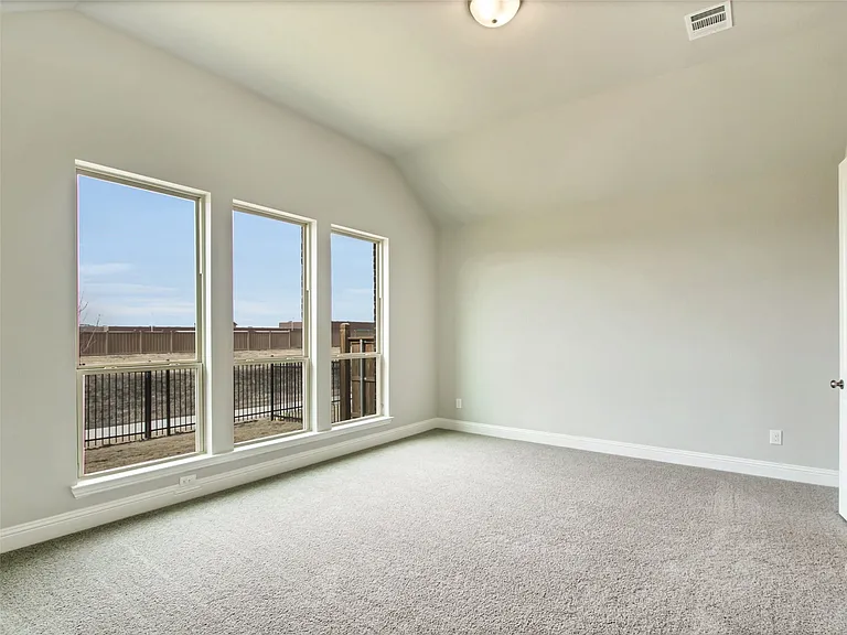 3717 Brinkley Dr — Photo 3