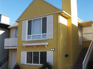 8 Fairlawn Ct, Daly City, CA 94015