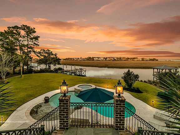 3rd image of 370 Ralston Creek St