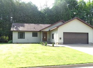 116 Tutas St, Niagara, WI 54151