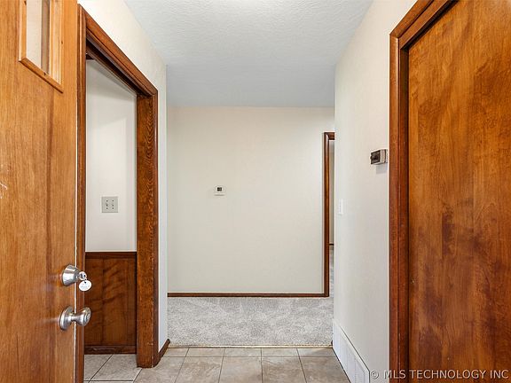 4th image of 4932 Amherst Dr