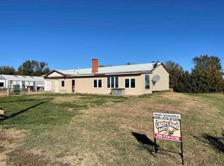 545 41 1/2 Rd, Riverton, NE 68972