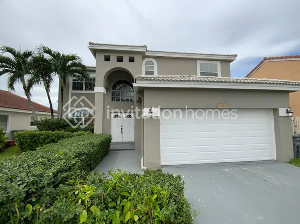 9684 Tavernier Dr, Boca Raton, FL 33496