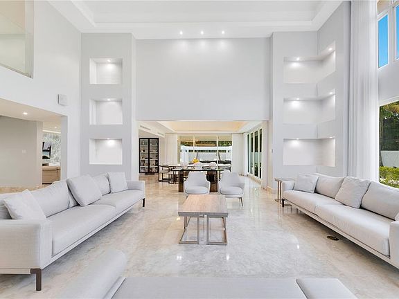 4th image of 331 DORADO BEACH EAST