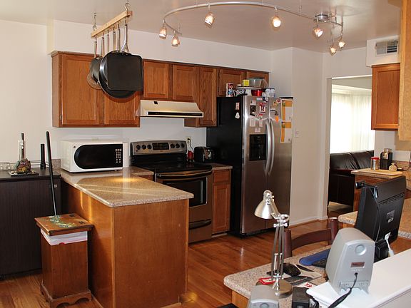 4th image of 6768 Jenny Leigh Ct