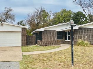 2247 Riverside Dr, Norman, OK 73072