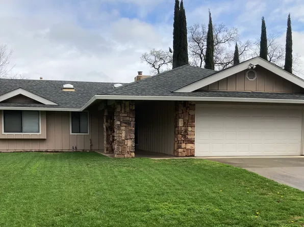 11 Glenoak Ct, Chico, CA 95926