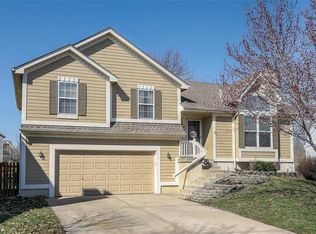 16368 S Brentwood St, Olathe, KS 66062