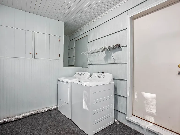 5038 Pinewood Dr — Photo 11