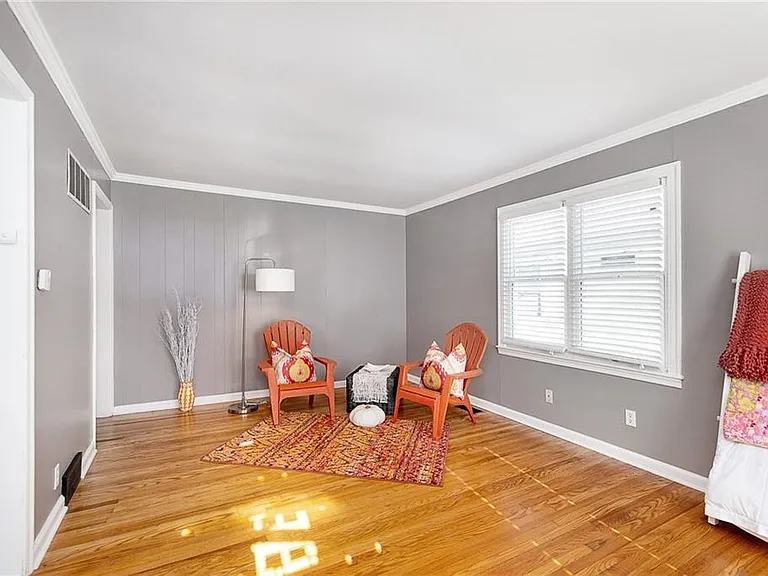 6028 Birchwood Ave — Photo 11