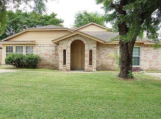 11018 Crinkleawn Dr, Houston, TX 77086
