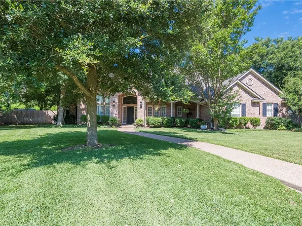 381 Elm Grove Cir, Mc Gregor, TX 76657