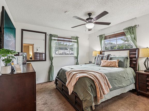 5th image of 5411 SW 19th Street