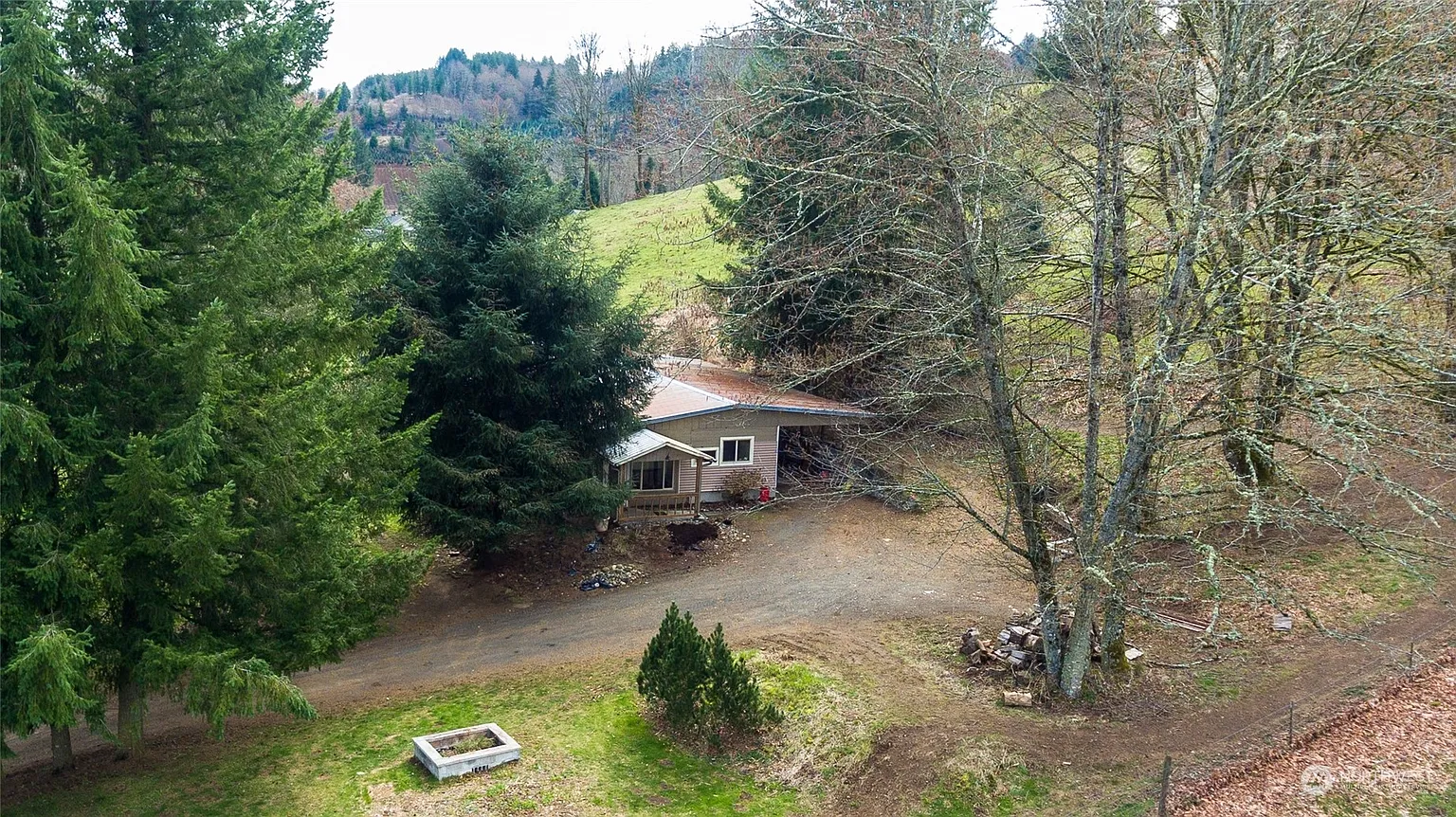103 Naylor Road photo 1
