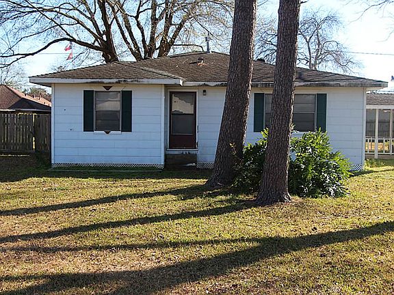 2nd image of 7106 Sprague Ave