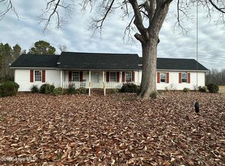 6531 Webb Lake Rd, Elm City, NC 27822