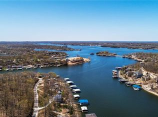 303 Salem Dr, Lake Ozark, MO 65049