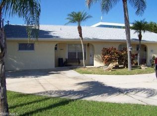 2516 SE 16th Pl, Cape Coral, FL 33904