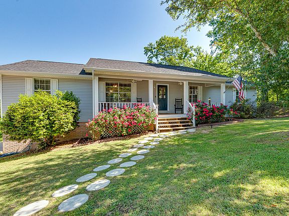 3rd image of 6127 Shadyway Ln