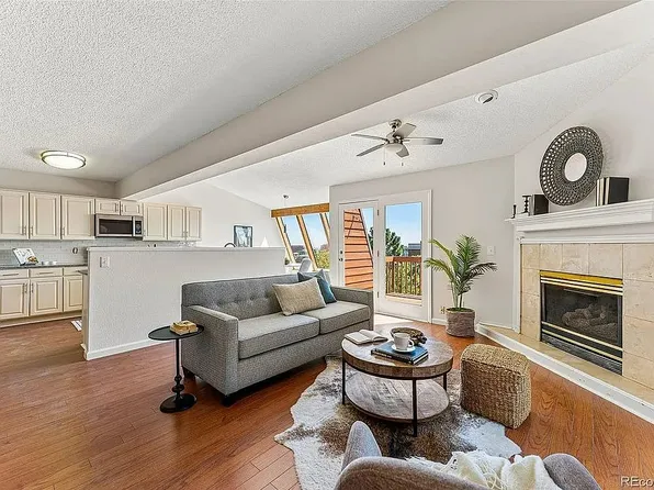 54 Wright Ct, Lakewood, CO 80228