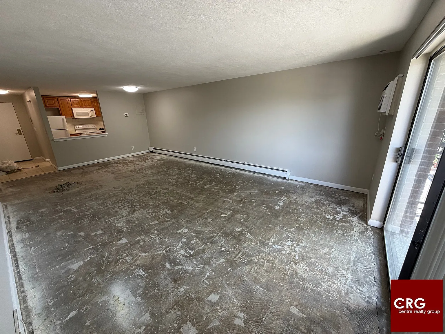 2 bed, 1.0 bath, $2,270 — Photo 4