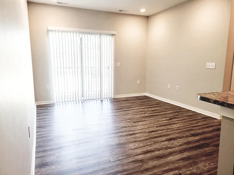 Johnston Gardens Apartments — Photo 15