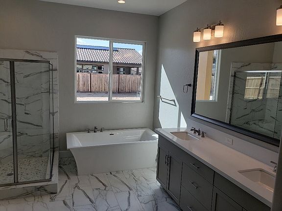 Owner s Suite Bathroom