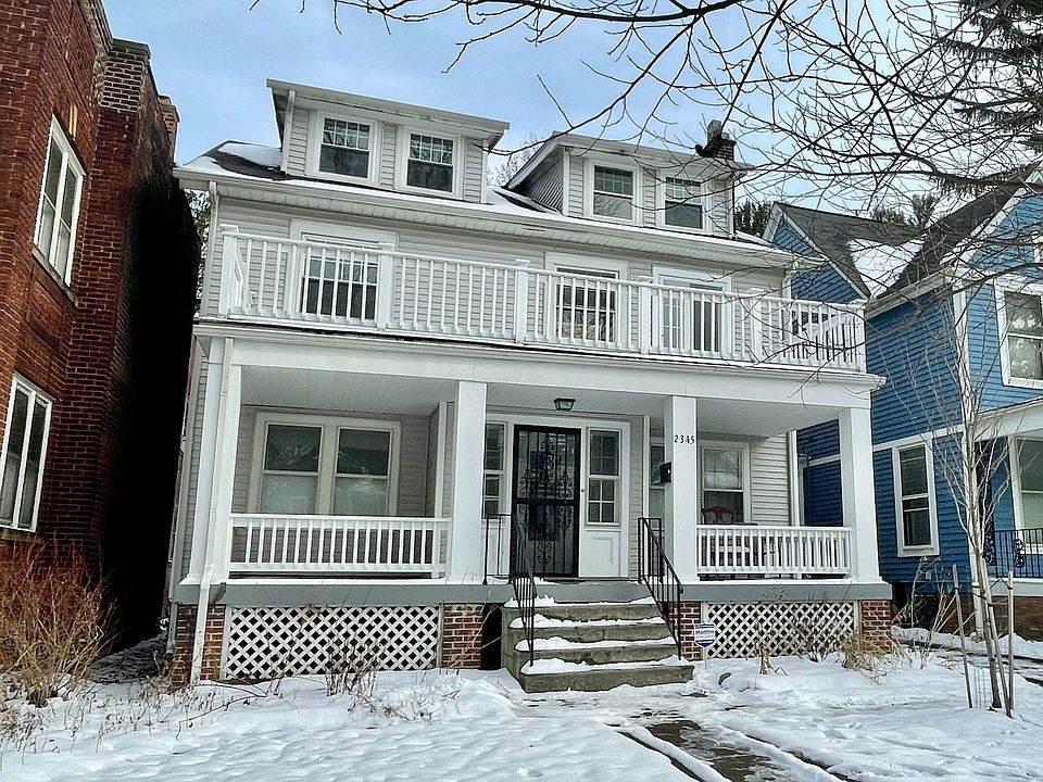1st image of 2345 Grandview Ave #2
