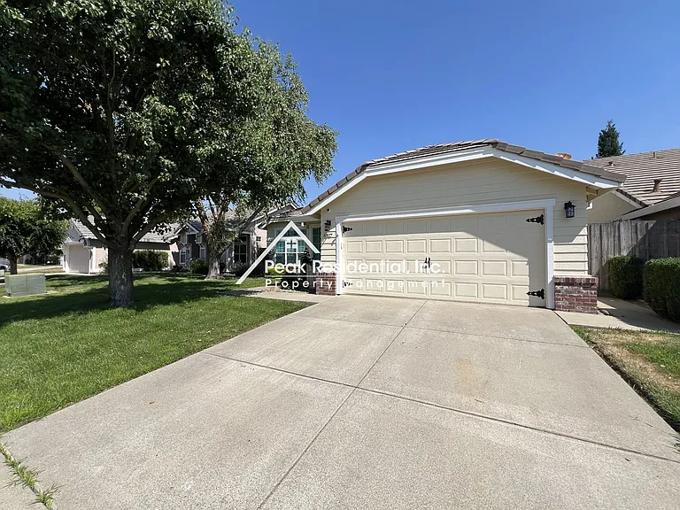 8817 Barn Owl Ct — Photo 2