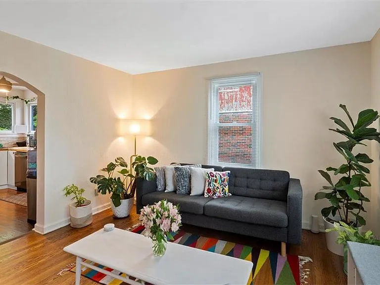 3308 Wood Ave — Photo 5