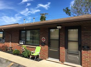 9807 Porter Rd, Niagara Falls, NY 14304