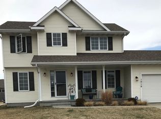 1919 NW Prairie Lakes Ct, Ankeny, IA 50023