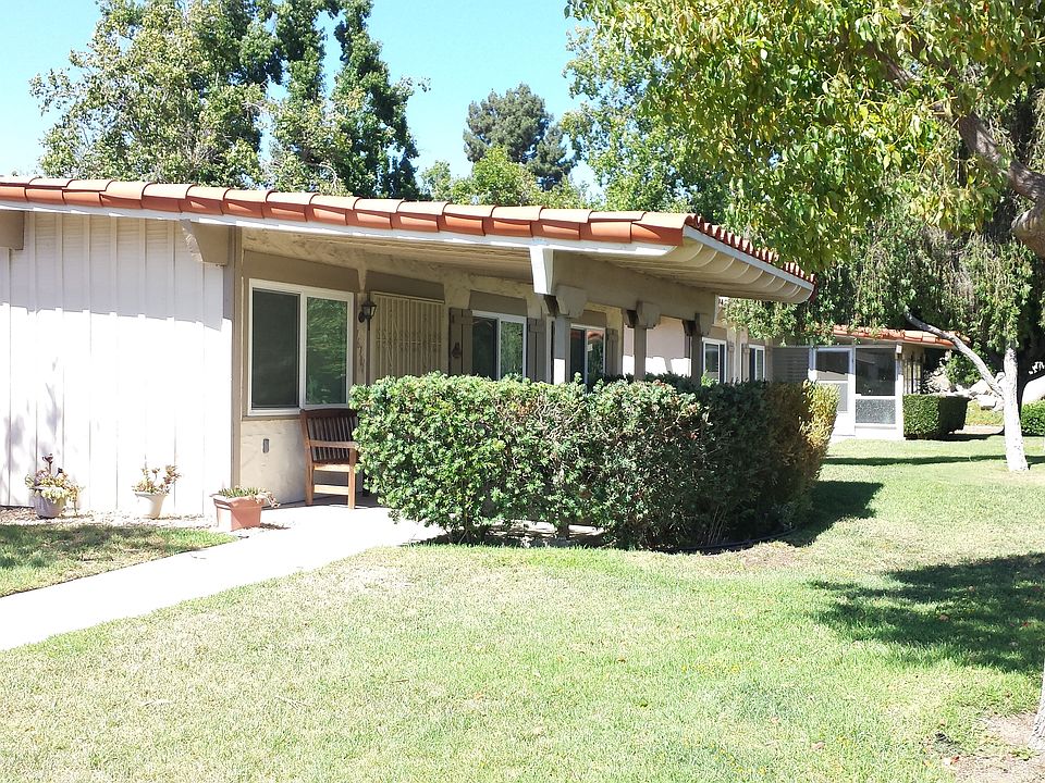Triplex Green Space