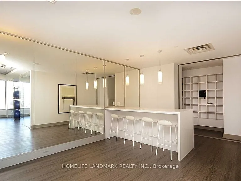 510 Curran Pl #1907 — Photo 32