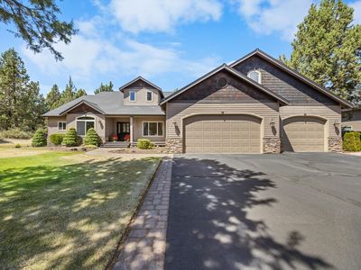 21130 Country Squire Rd, Bend, OR, 97701