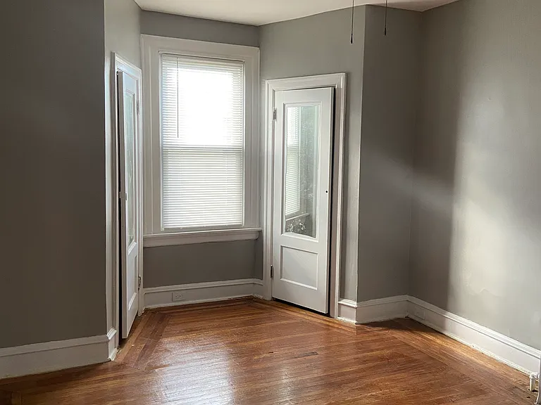 5625 Willows Ave — Photo 8