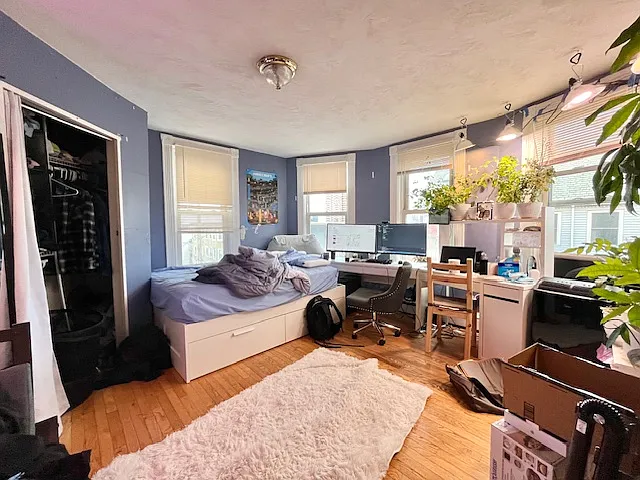 8 Eldora St #1 — Photo 4