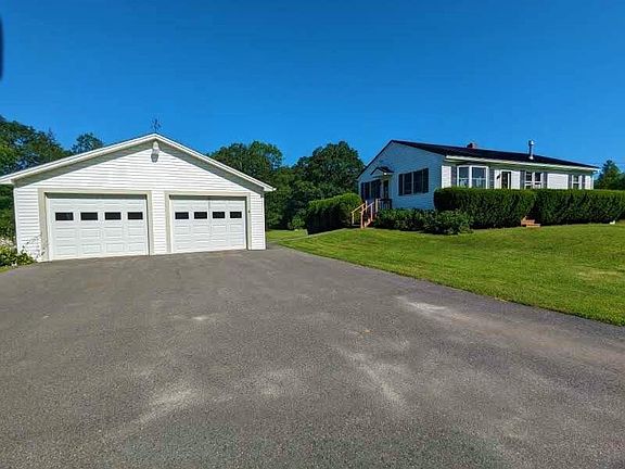 5th image of 548 N Pond Rd