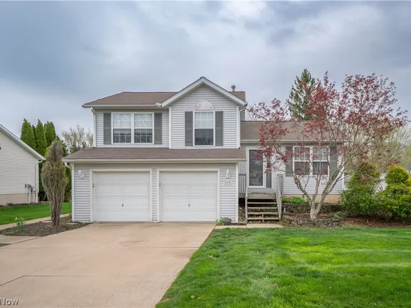 810 Sturbridge Dr, Medina, OH 44256